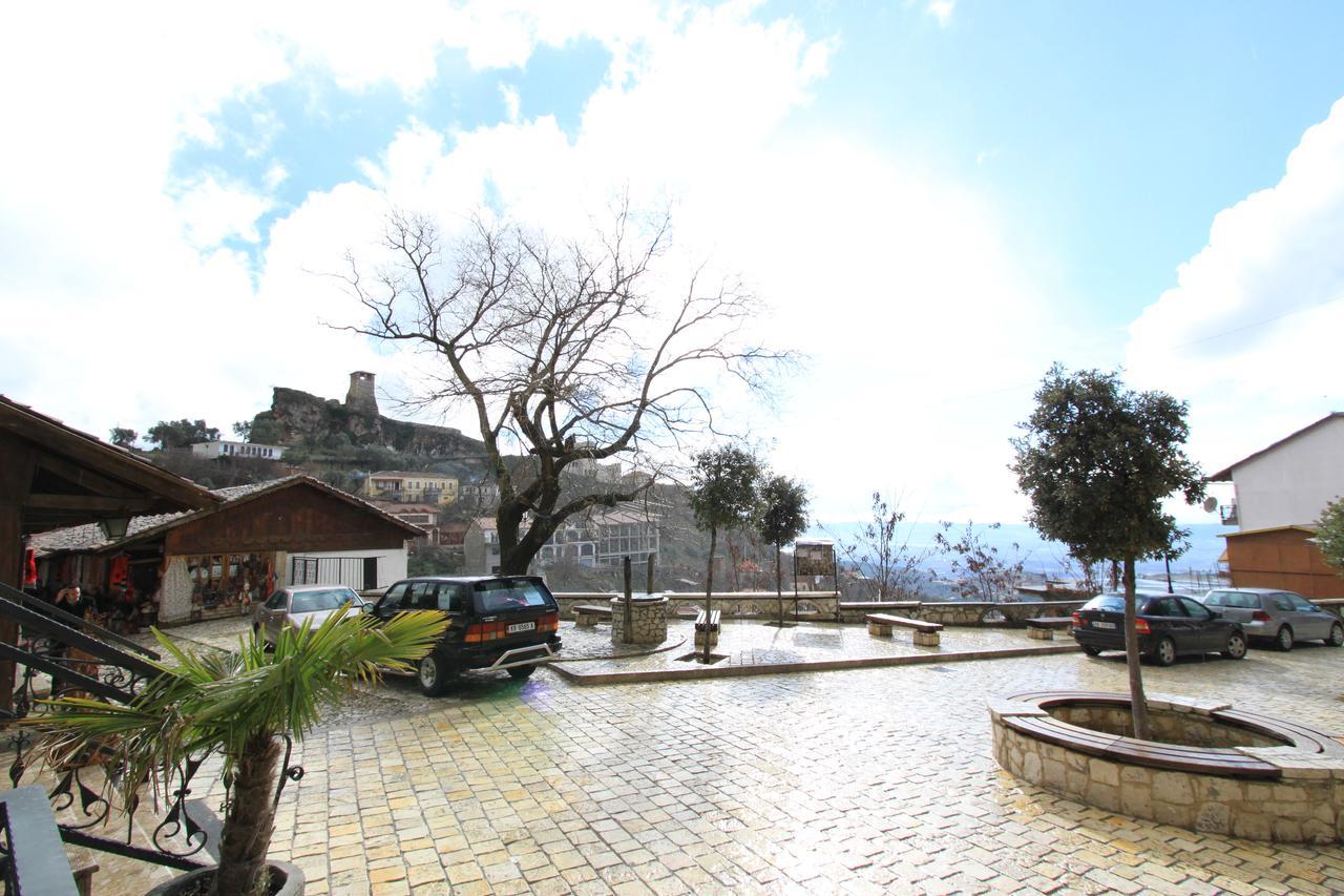Panorama Rooms Hotel Near The Old Bazaar Krujë Buitenkant foto